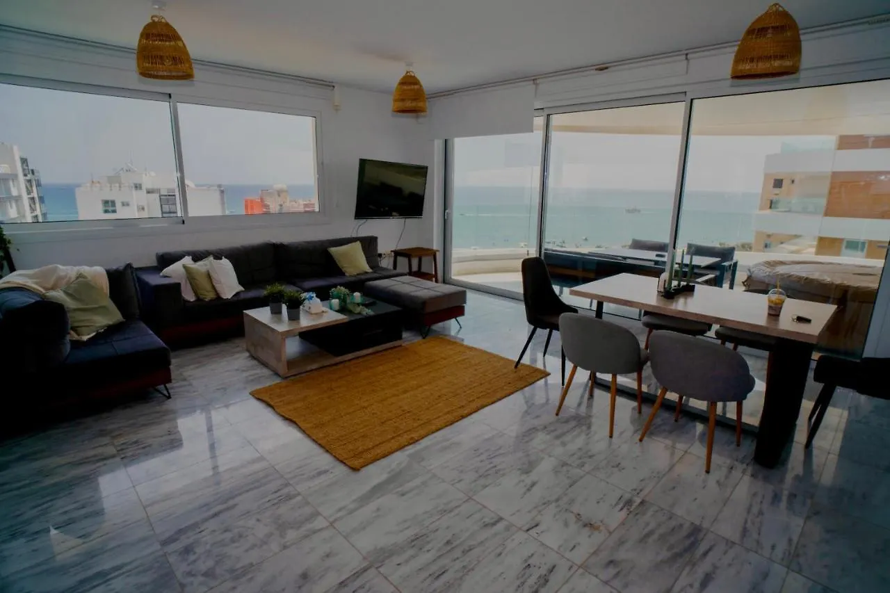 Hubstay - Seaview Pearl Suite Mackenzie By Larnaca Airport 0*,  Cyprus